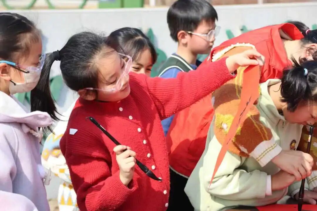 金马纳福承文脉 墨香迎春暖校园——南师附中高淳学校新春主题活动圆满举行