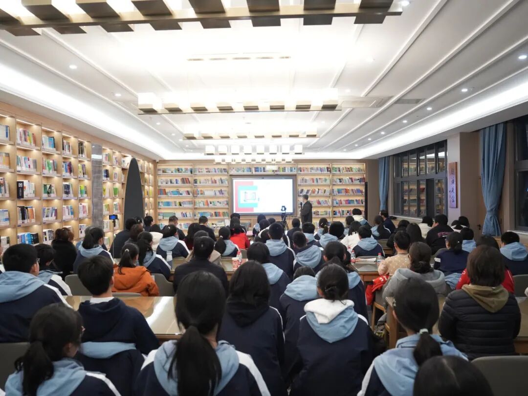 【金陵河西•镜湖夜话】北大胡泳教授开讲,拨开AI时代的信息迷雾
