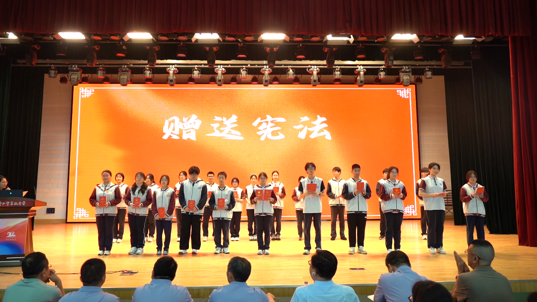 C0095.MP4.10_36_27_37.Still001.png